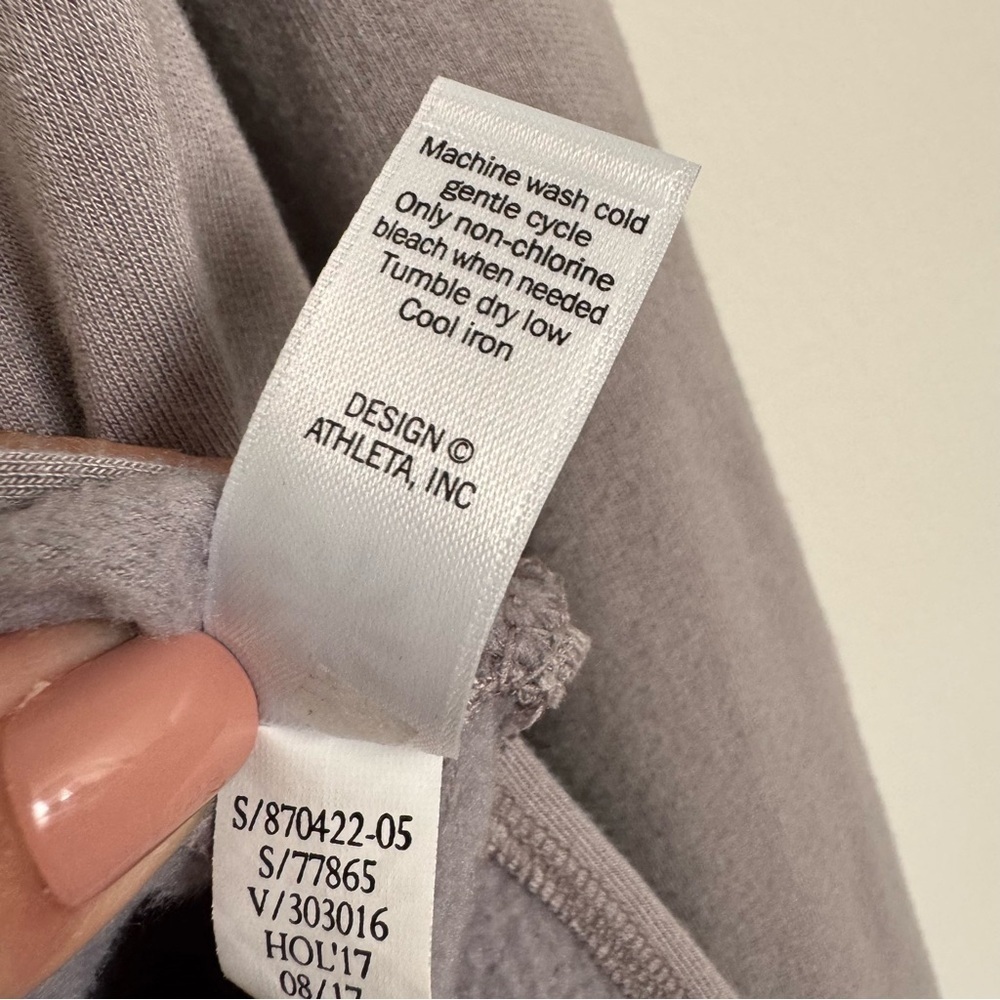 Athleta Coaster Luxe Crewneck Sweatshirt Light Purple Super Soft Oversized XS - Picture 4 of 8